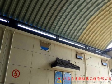 拱形屋頂?shù)孛鎳娡糠栏推?></a><h2><a href=