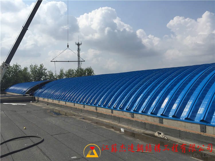 濰坊恒力新型建材有限公司拱形屋頂安裝工程濰坊恒力新型建材有限公司拱形屋頂安裝