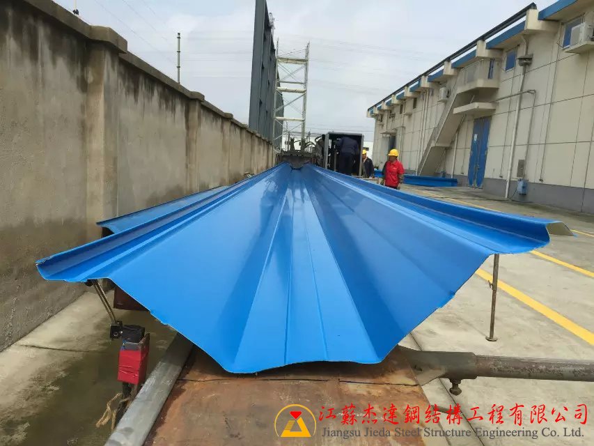 鹽城市禾豐糧庫拱形屋頂工程糧庫拱形屋頂施工完成