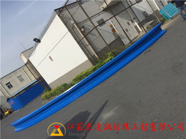 揚州晶澳太陽能過道拱形屋頂工程揚州晶澳太陽能過道拱形屋頂效果圖